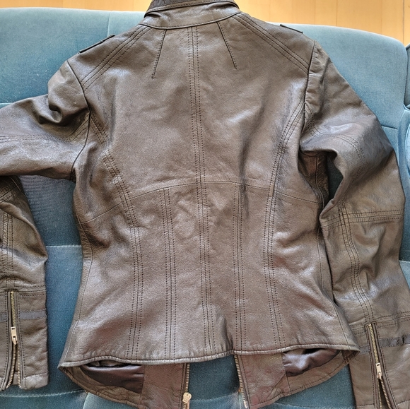 REAL ITLAIAN LEATHER CROP BIKER JACKET - Picture 2 of 6